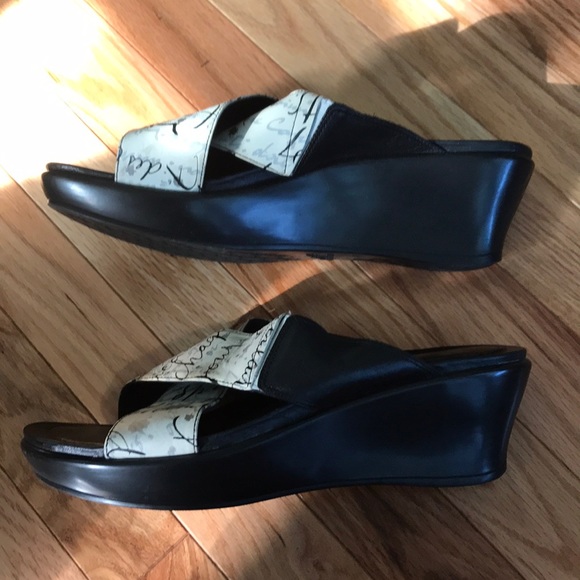 Dansko sandals - Picture 3 of 5